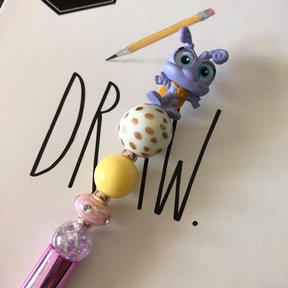 Disney Doorables: A Bug's Life: Dot handmade beaded pen